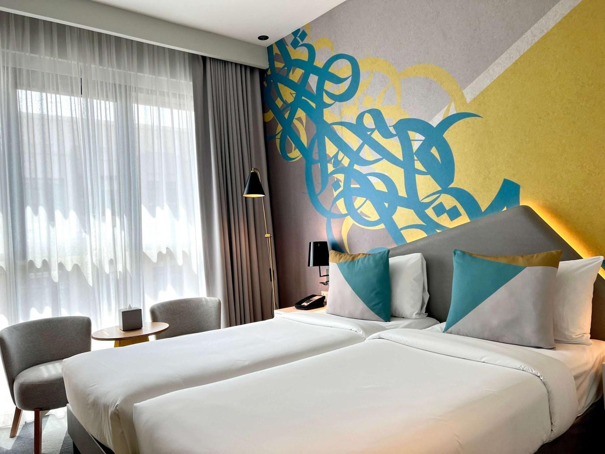 Отель Ibis Styles Dubai Deira Экстерьер фото